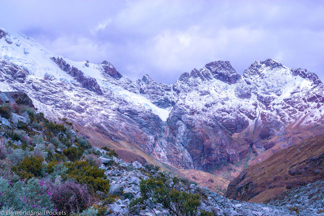 Peru, Huaraz, Snowy Landscape